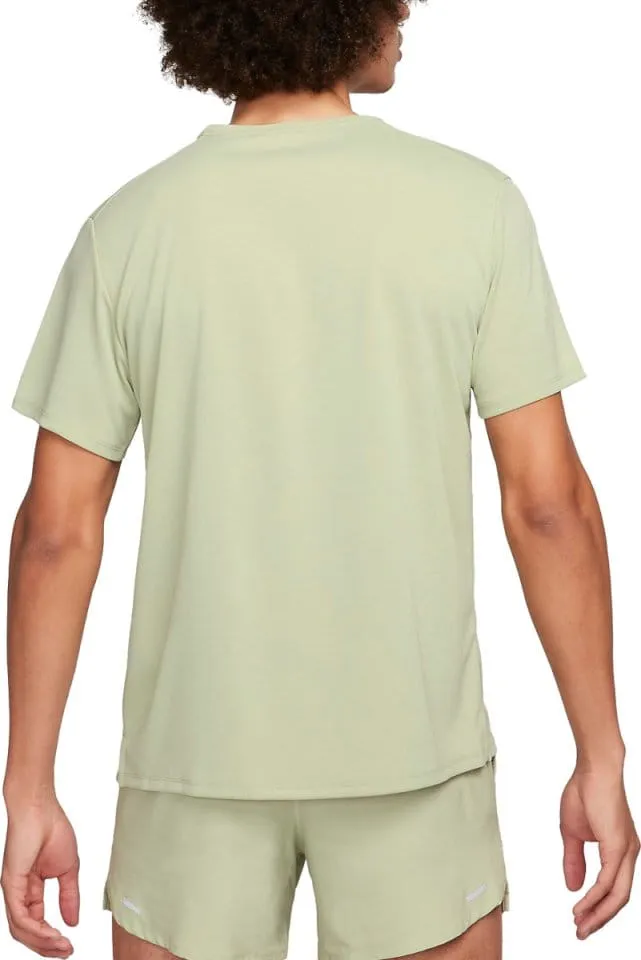 Camiseta Nike Miler