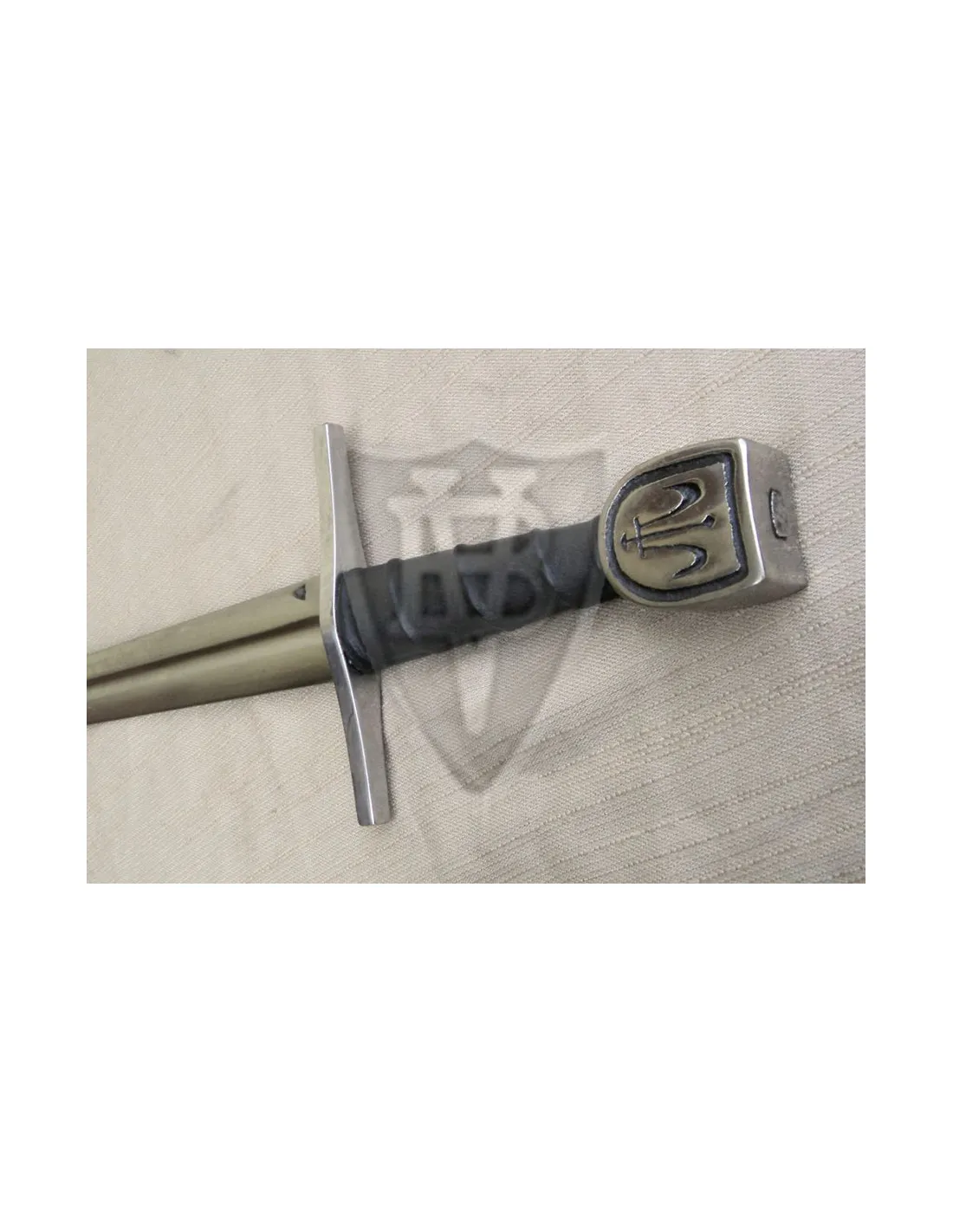 Espada medieval funcional de una mano, pomo flor de lys
