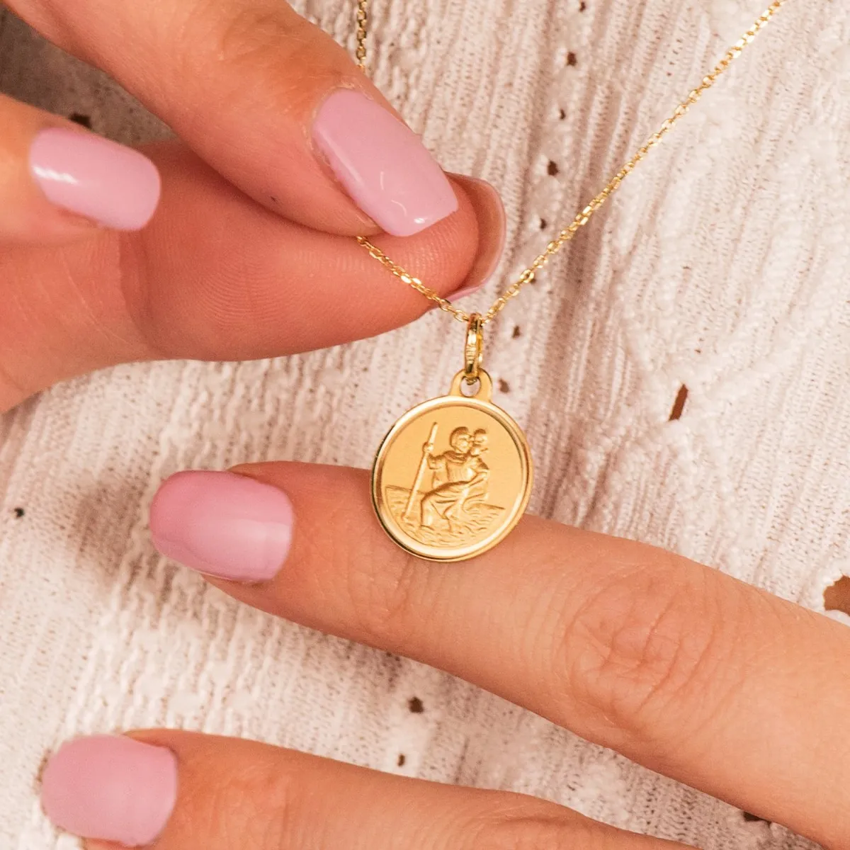 Medalla Oro 9 kt. San Cristóbal