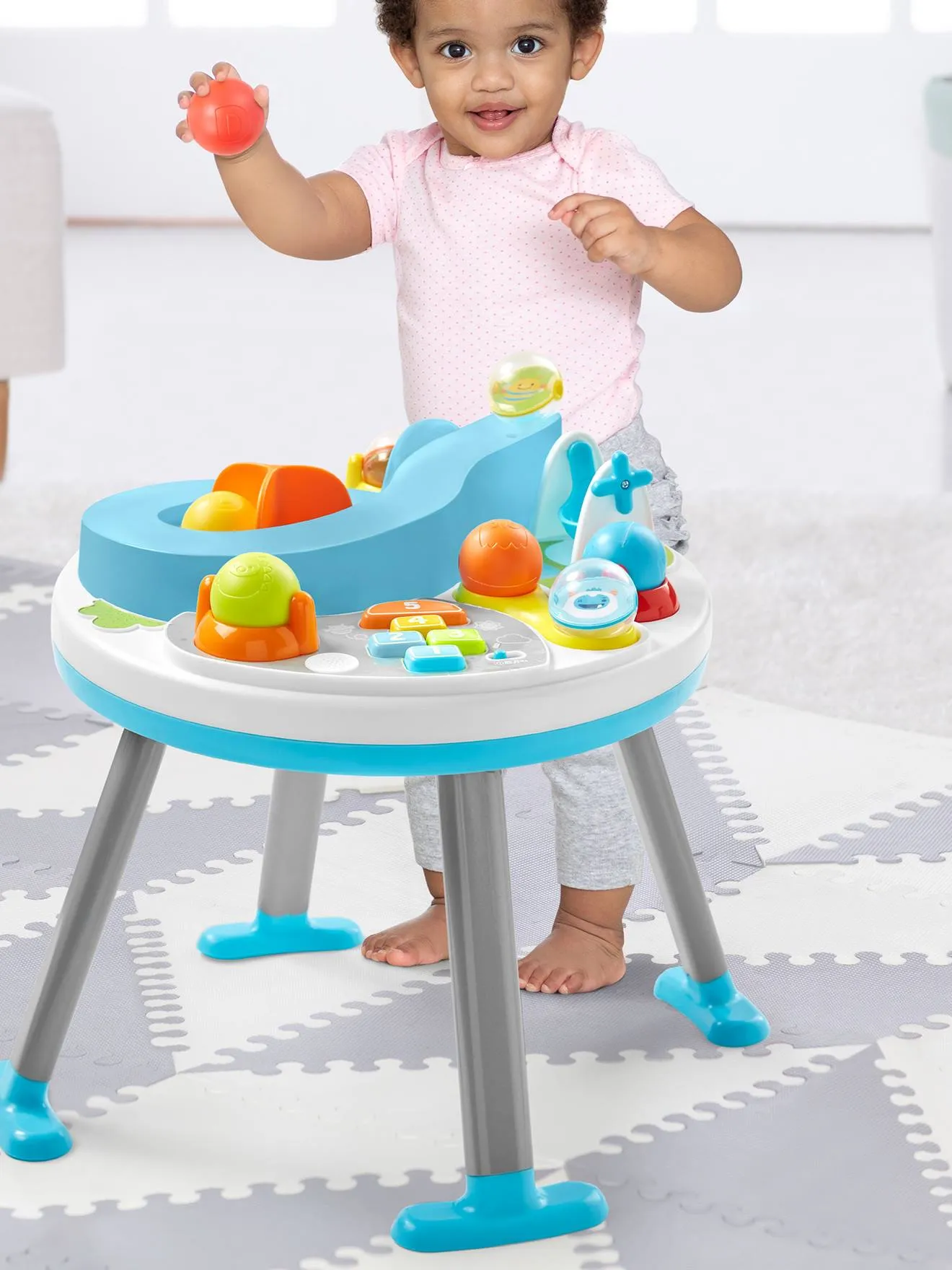 MESA DE ACTIVIDADES E&M  SKIP HOP