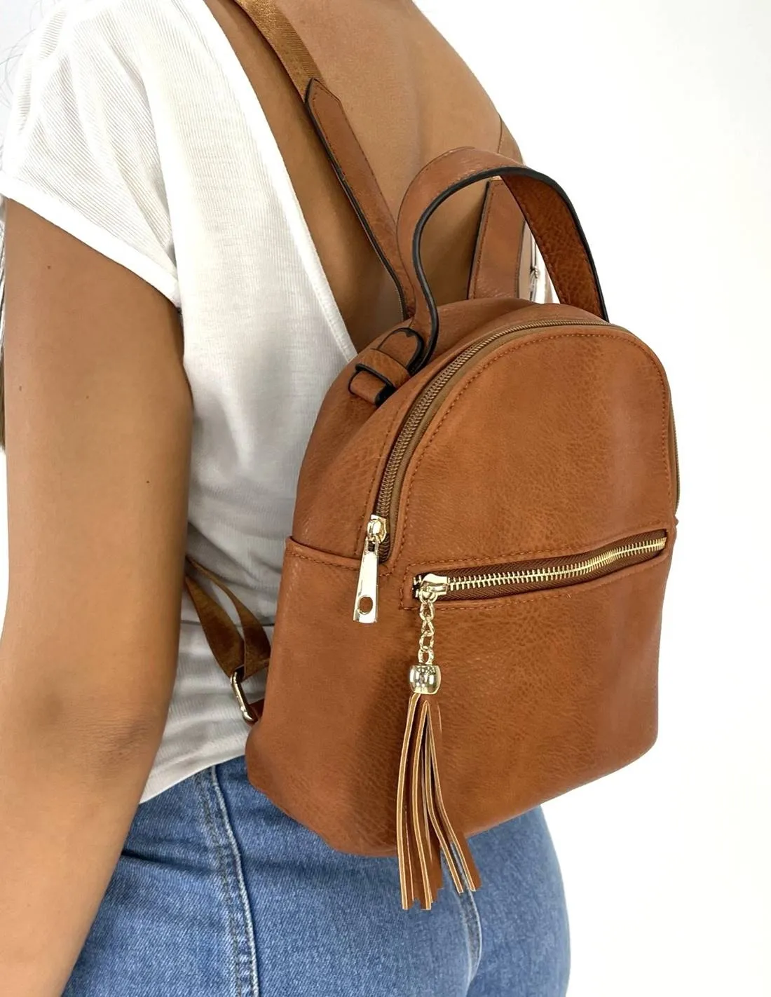 Mochila marron pequeña