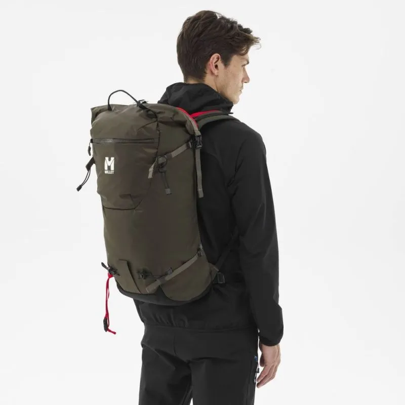 Mochila Millet KAMET 25 (DEEP JUNGLE)