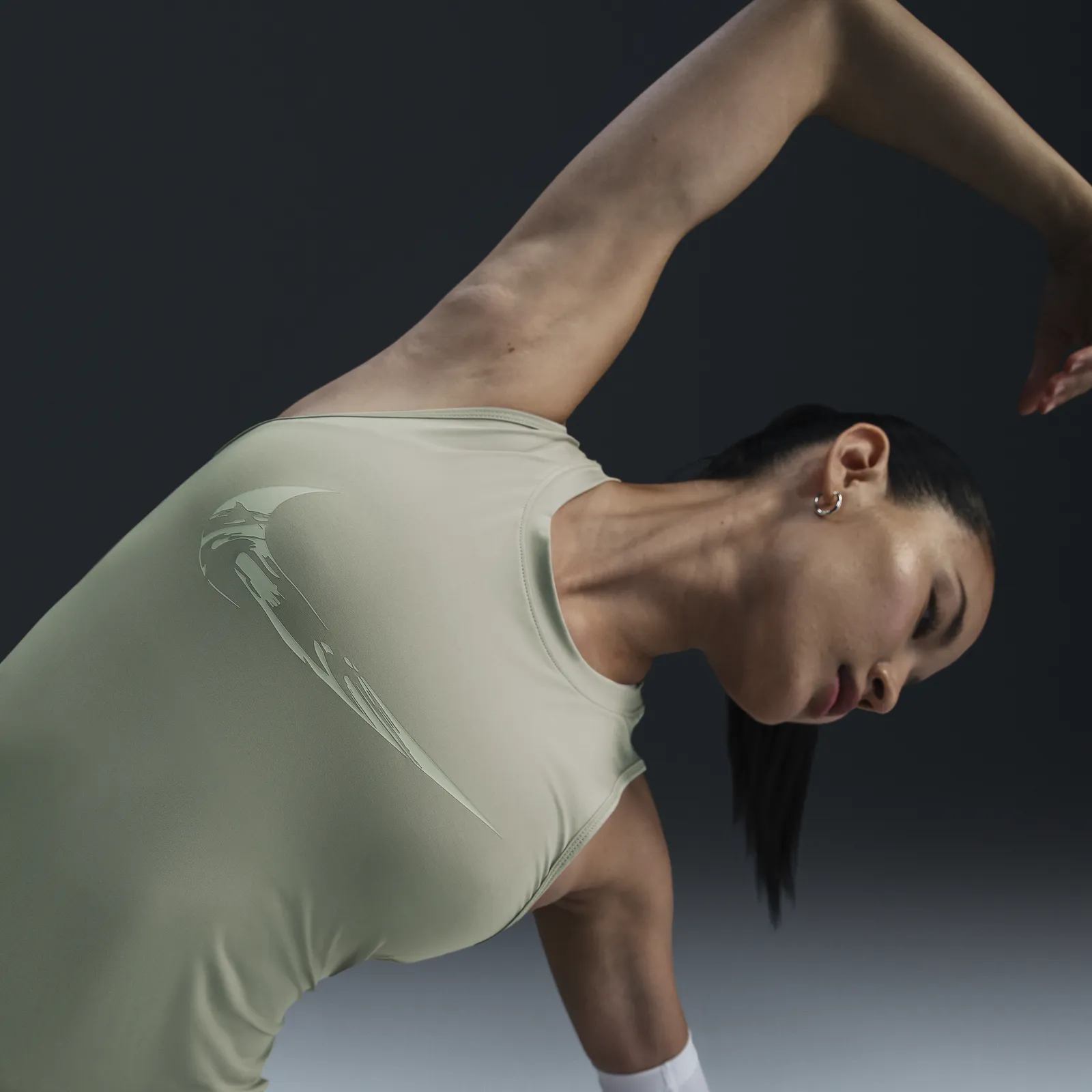NIKE ONE DRIFIT