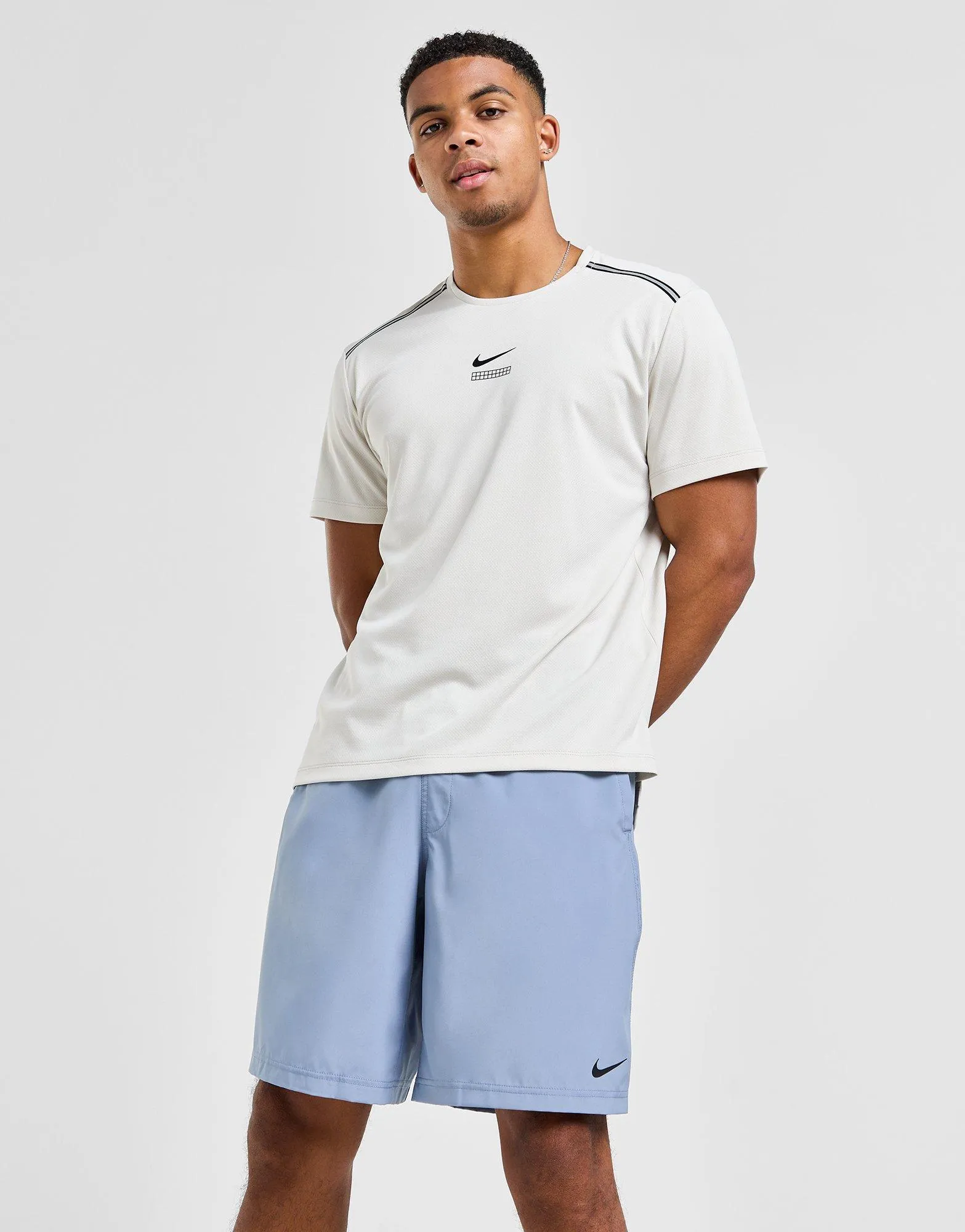 Nike Pantalón Corto Form Woven