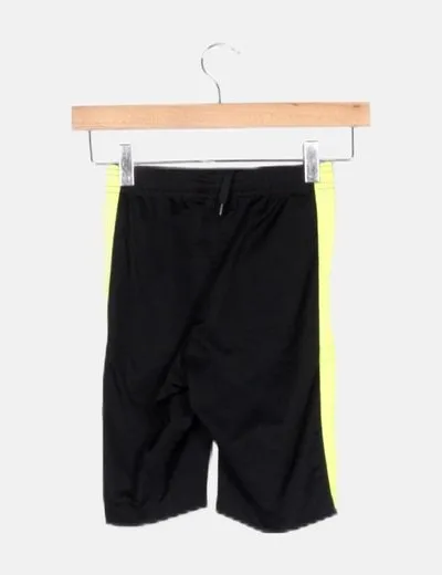 Nike Short negro franja lateral