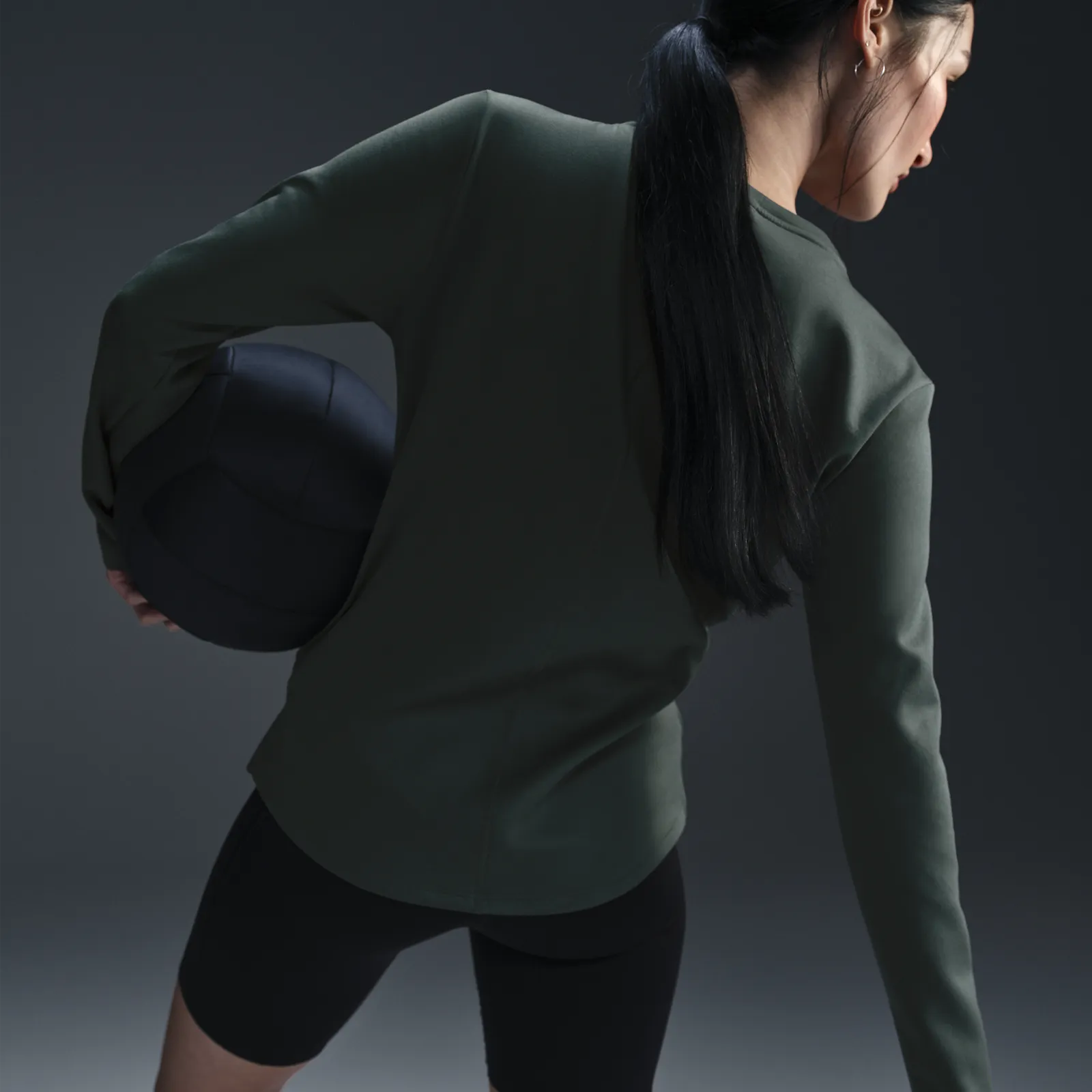 NIKE THERMAFIT ONE LONG SLEEVE TSHIRT