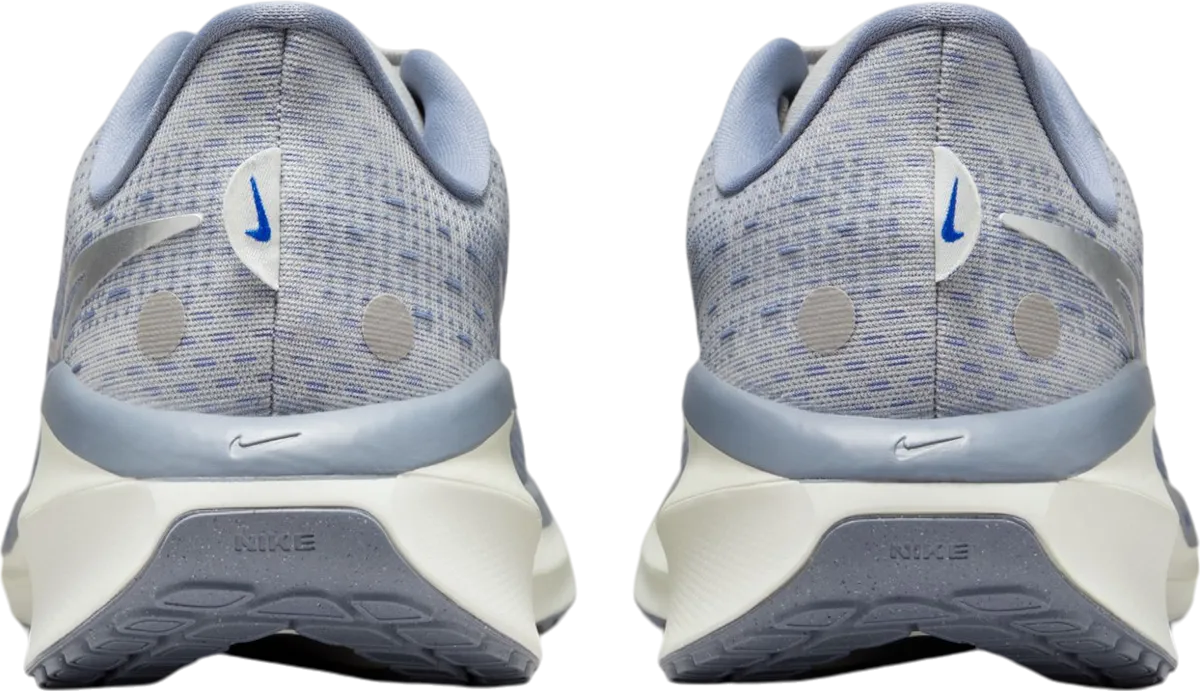 Nike Vomero 17