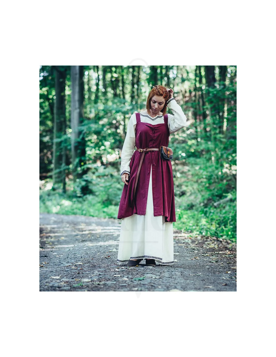 Sobrevesta vikinga modelo Inca, color rojo