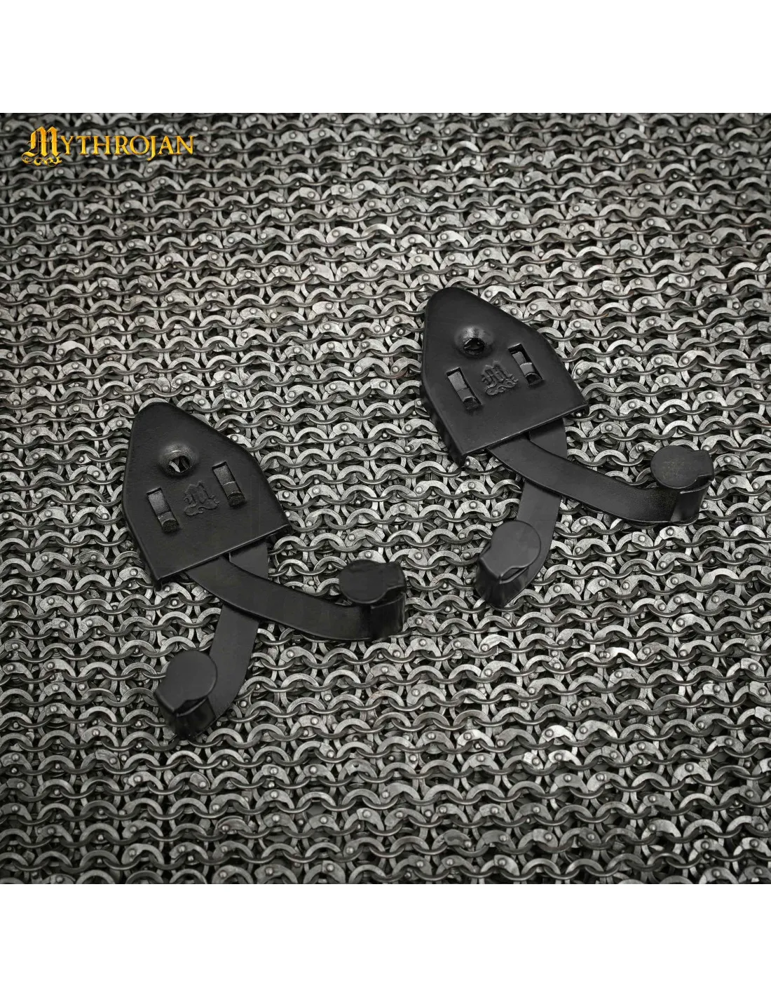 Soporte de acero ennegrecido para colgar espada en vertical