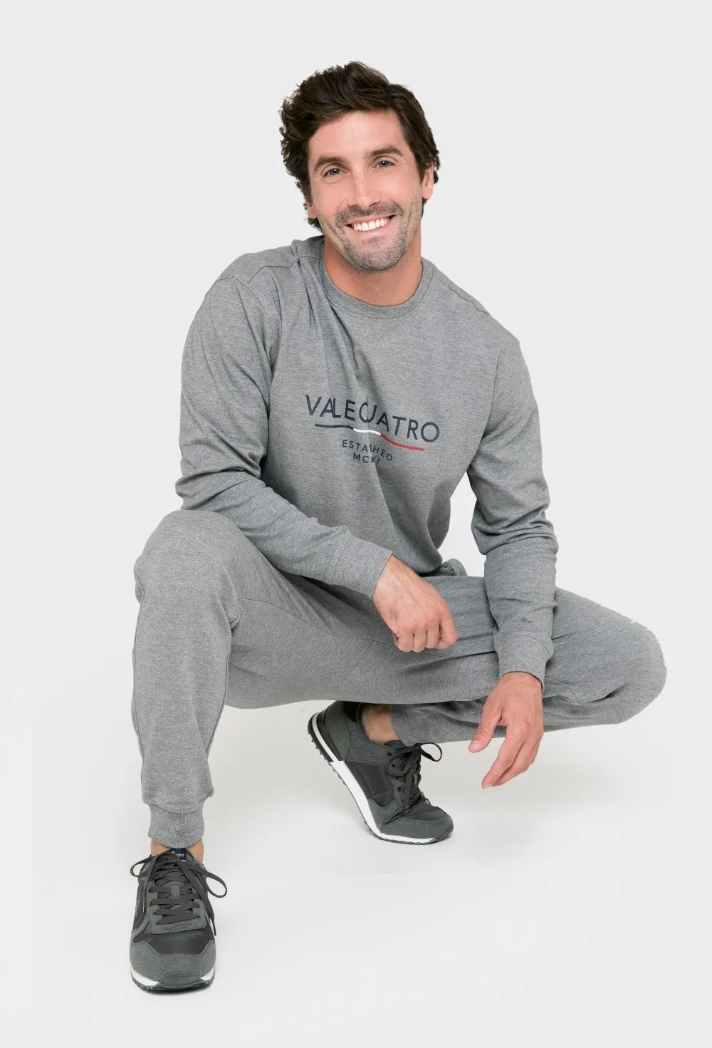 Sudadera de hombre modelo bandera gris