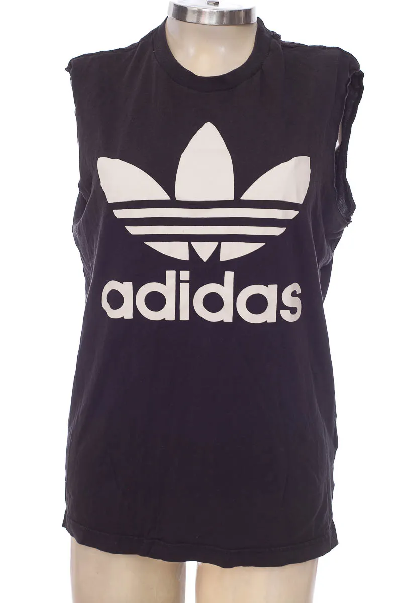 TOP / CAMISETA COLOR NEGRO  ADIDAS