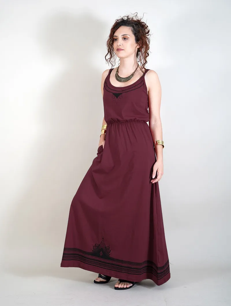 Vestido largo de tirantes con estampado 