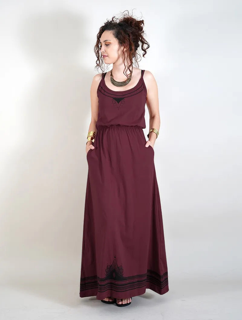Vestido largo de tirantes con estampado 