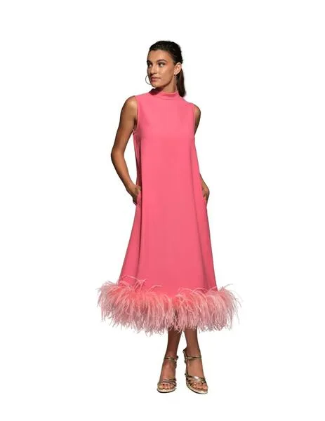 VESTIDO MOSKADA ROSA CON PLUMAS  ELEGANCIA CONTEMPORáNEA